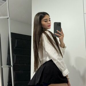 Meet your Posher, Maylee